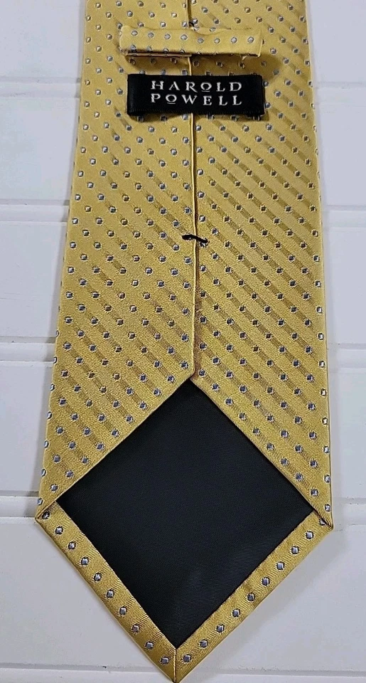 Corbata Harold Powell AMARILLA, AZUL, LUNARES, 100% SEDA. Foto 2 de 4
