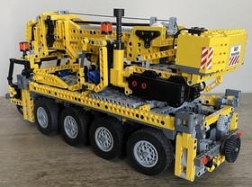 Lego Technic 8421 Mobile Crane Construction 100% Complete Set 2005 no Box Read