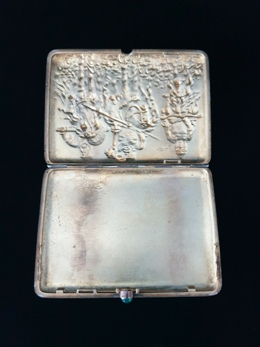 Antique Imperial Russian Silver 84 Repousse Bogatyr Cigarette Vesta Case Emerald - Picture 6 of 12