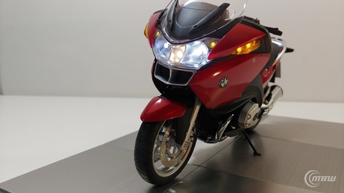 1/10 Autoart BMW R1200RT (Red color) LED modify by MBW - Picture 6 of 12