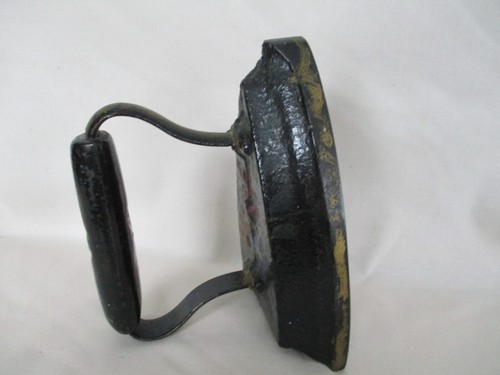 Original Hand Painted Antique Cast Iron Flatiron - Picture 3 of 6