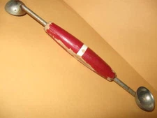 Vintage  EKCO Tool MELON BALLER red wood handle - rusted