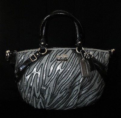 ラヴ Coach Madison Sophia Lurex Zebra Jacquard Gallery Tote Bag Purse