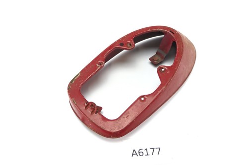 VW Käfer 1302 1970 - 1972 - Rücklichtgehäuse Lampenträger 111945215B  A6177