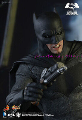 Hot Toys Mms342 1/6 Batman V Superman Bvs Batman & Tech Cowl Hot Toys Mms342 1/6 Batman V Superman Bvs Batman & Tech Cowl