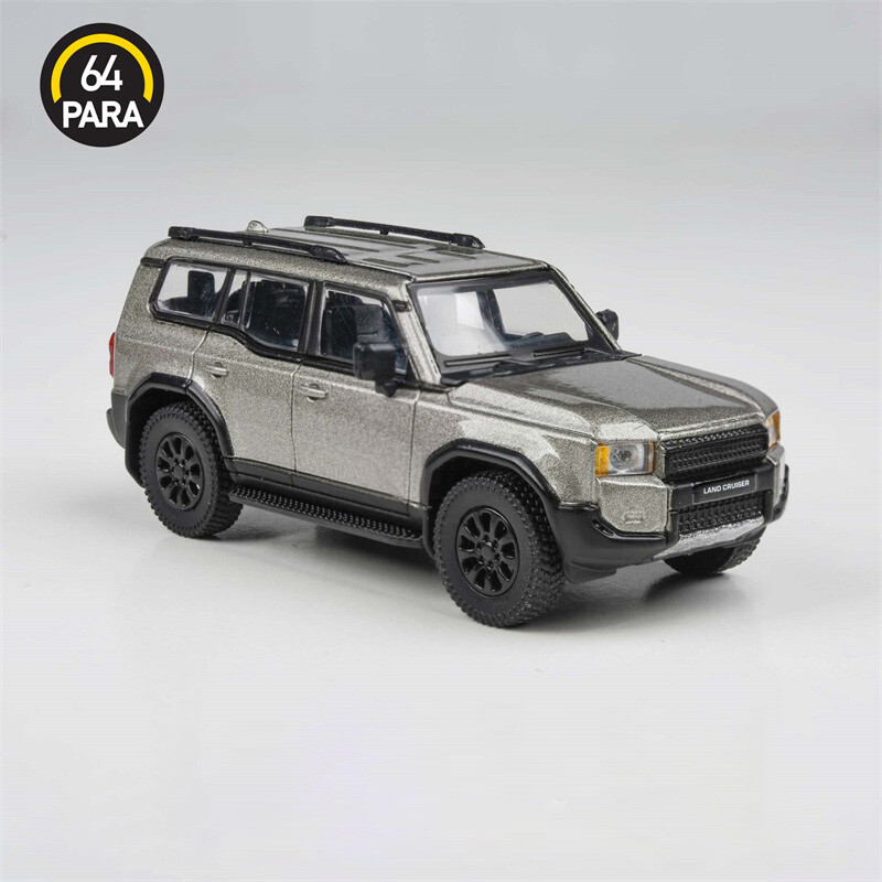 Para64 1:64 2024 Land Cruiser LC250 Meteor Silver Diecast Model