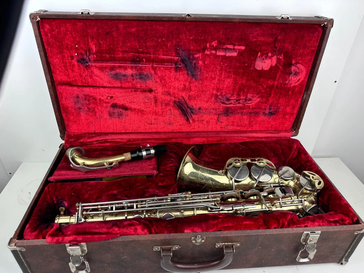 Armstrong 3000 alto sale saxophone