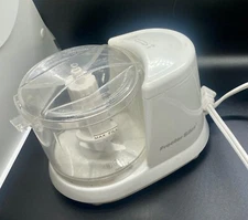 Proctor-Silex Mini Food  Vegetable Chopper 1.5 Cups 72500R Electric White Easy