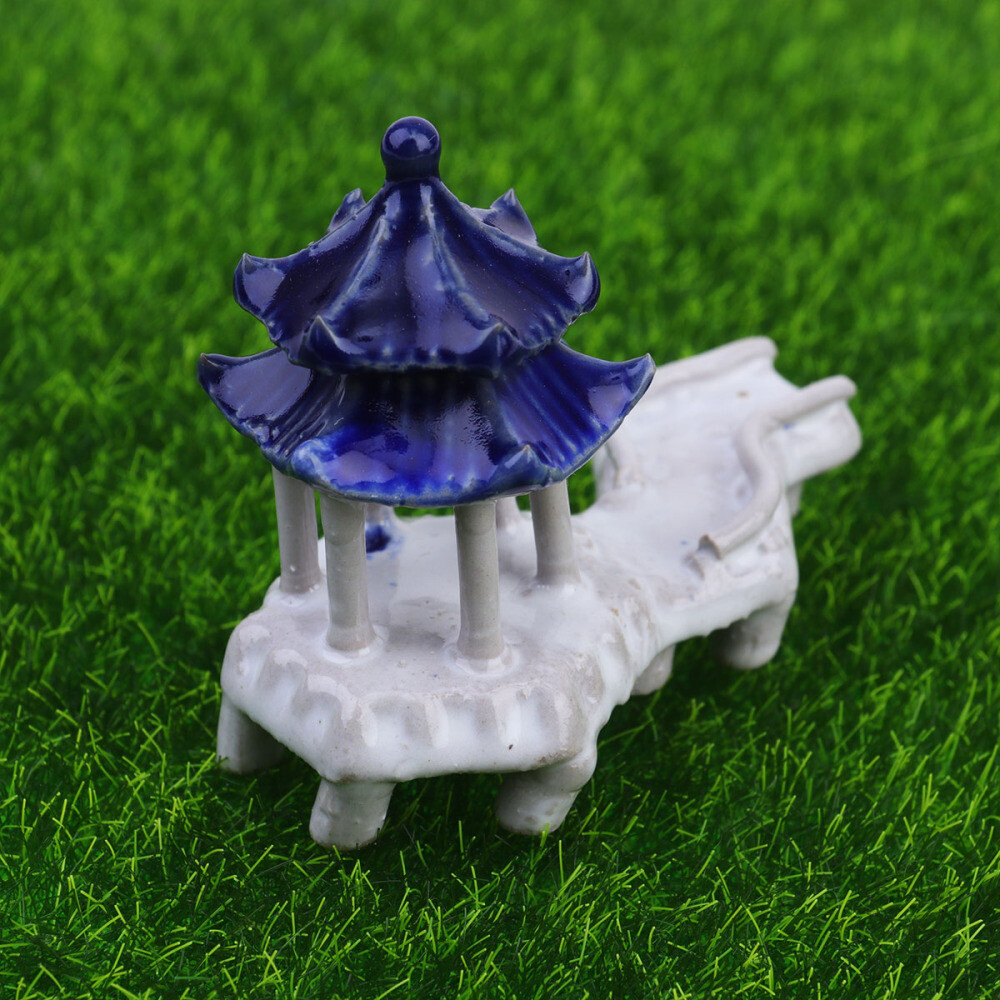 2 Pcs Aquarium Ornament Fish Tank Castle Decorations Paviliont Betta