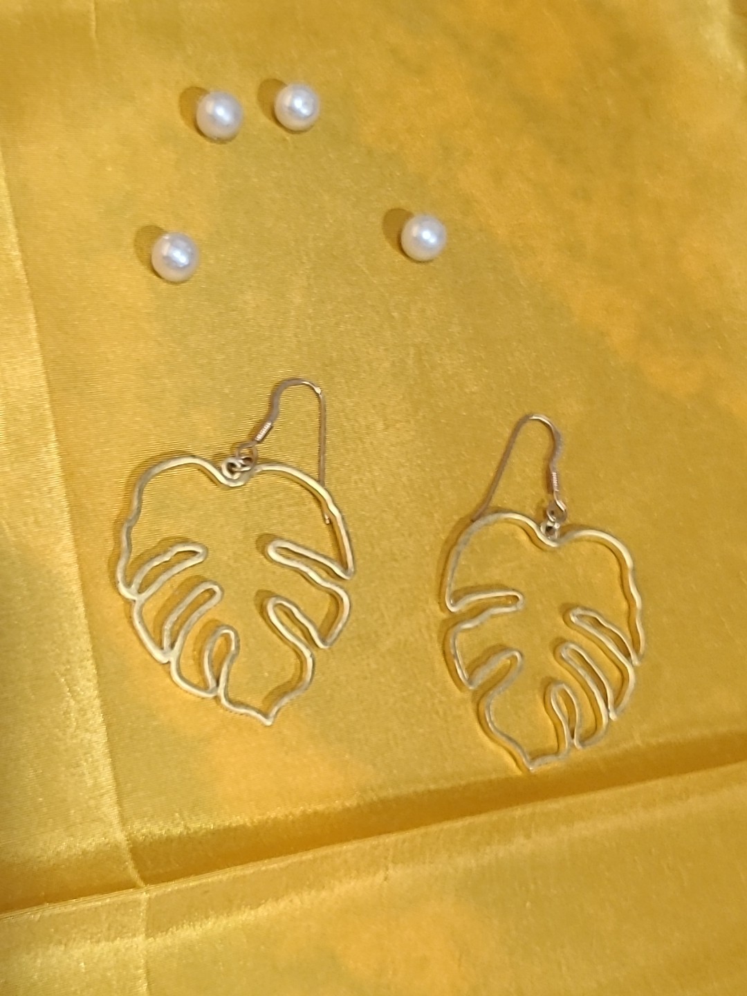 Large Monstera Leaf earrings - image 3