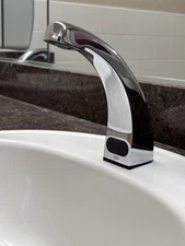 Zurn AquaSense Deck-Mount Sensor Faucet - Chrome (Z6913-XL)
