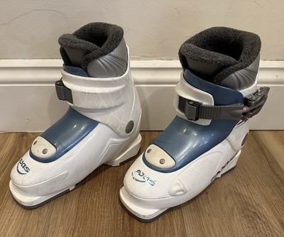 KIDS Downhill Ski Boots AXIS AX-1 - size 17.5 Mondo / child 11-12 US (USED)