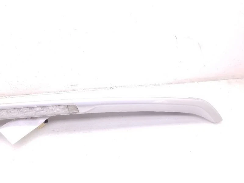 06-12 TOYOTA RAV4 SPORT SILVER REAR SPOILER ASSEMBLY  - Image 4 of 4