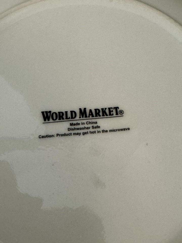 World Market Set Of 4 Plates Christmas Dear Santa 8” Red Green Festive