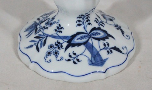 RARE VINTAGE BLUE DANUBE BLUE ONION PATTERN 4-LIGHT 11.75" CANDLESTICK+4 BOBECHE - Picture 7 of 14