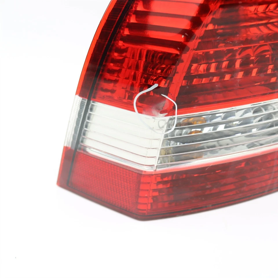 Luz trasera izquierda conductor Volvo OEM 30698345/30698912 se adapta a S40 2005-2007 Foto 2 de 3