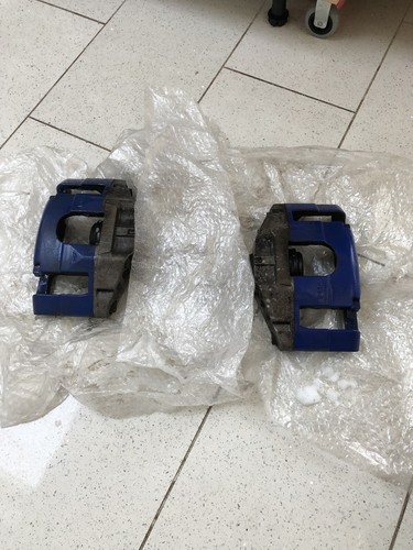 vw Golf MK5 Front Brake Calippers