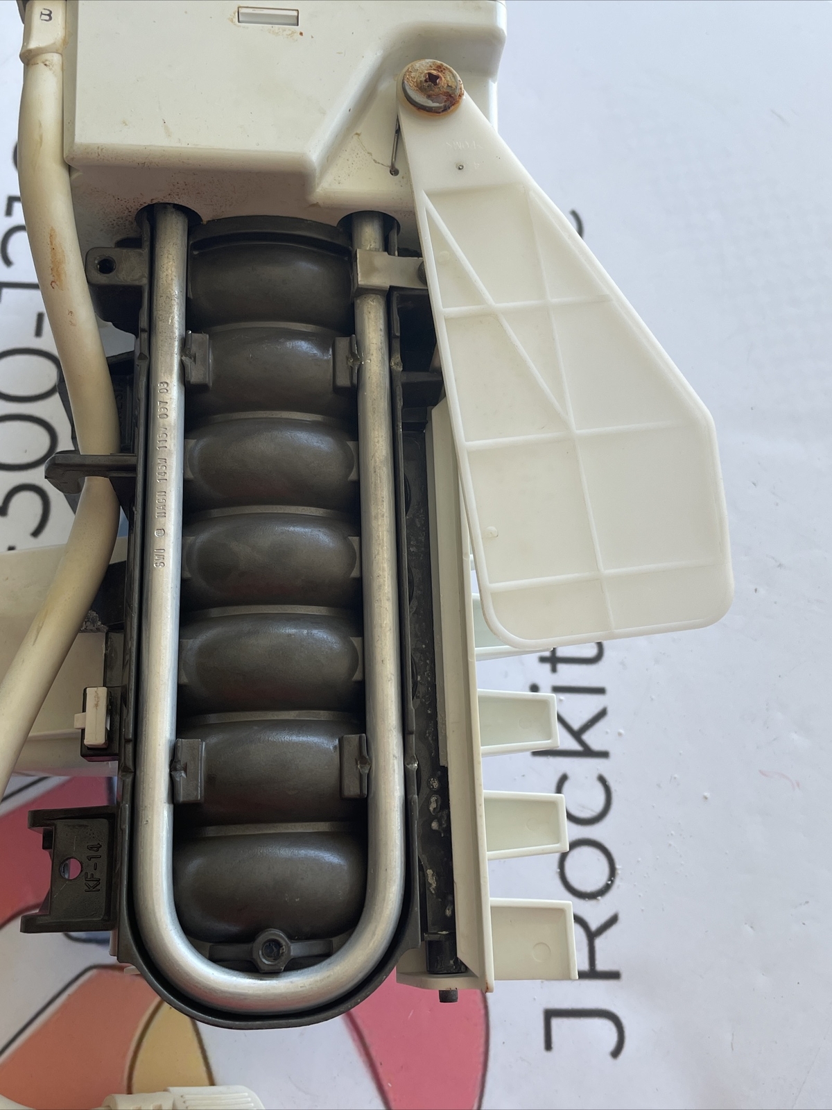 WR30X10044 GE Refrigerator Ice Maker Model GSS25XSQA SS eBay