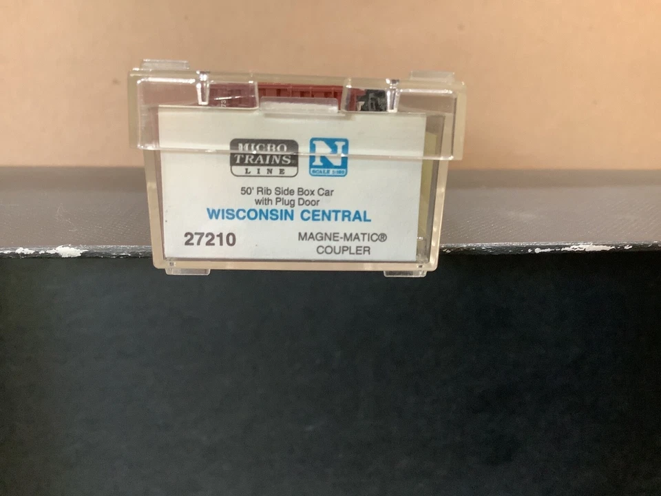 Wisconsin Central N Scale 50’ Plug Door Box Car MR 60th Anniversary MTL #27210 - Image 4 of 4