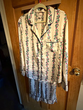 Victoria's Secret Satin Floral Logo Stripe Button-Up Pajama Set Womens M