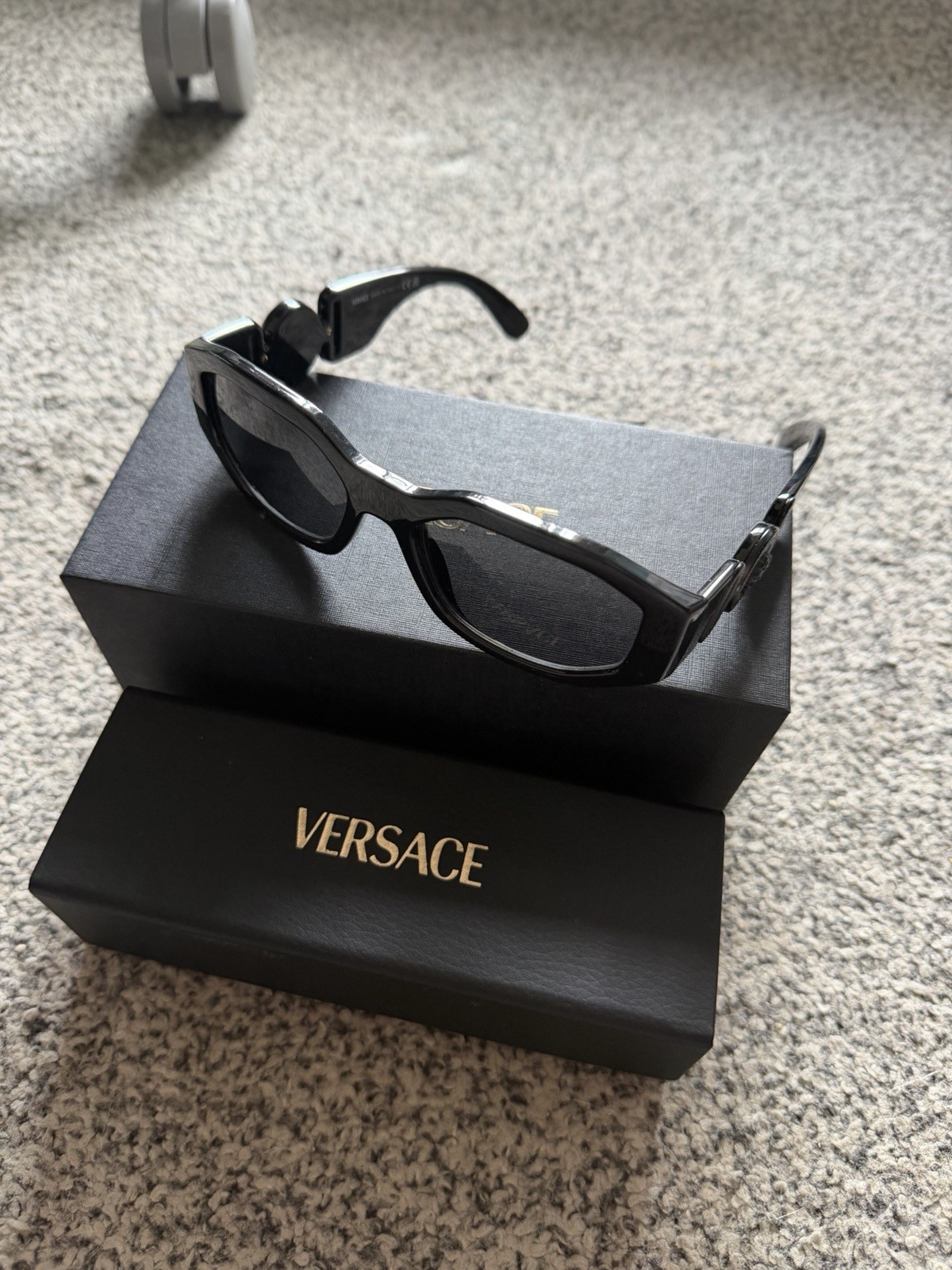 *GENUINE* Versace Medusa Sunglasses VE4361 Fully Black