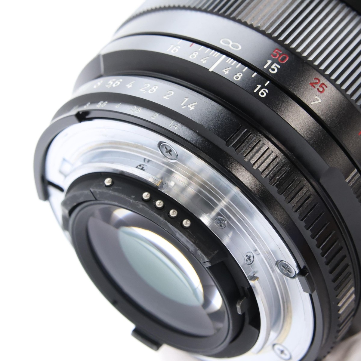 Carl Zeiss Planar T* 1.4/85 ZF.2 ニコンF Amazon.com : ZEISS Classic Planar ZF.2 T* 85mm f/1.4
