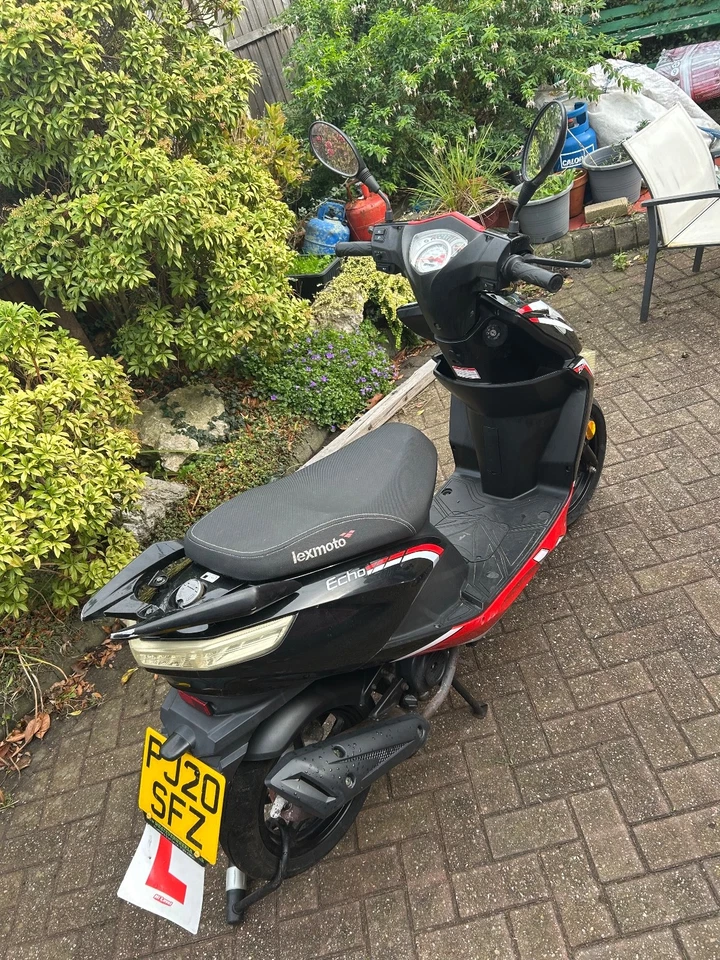 2020LEXMOTO Echo 50cc 4 Stroke Moped - Image 4 of 4