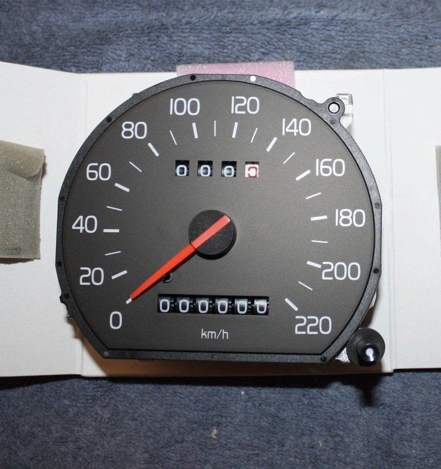 Velocímetro Yazaki original Volvo 760 764 765 89/90 NOS Foto 2 de 2