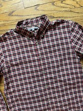 Uniqlo Men's Long Sleeve Button Front Cotton Red Tartan Plaid Dress Shirt Small