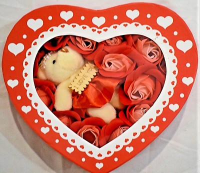 Floral Scented Rose Heart Box, Soap Oileurs Valentine's Day Gift, Free  Shipping! | eBay
