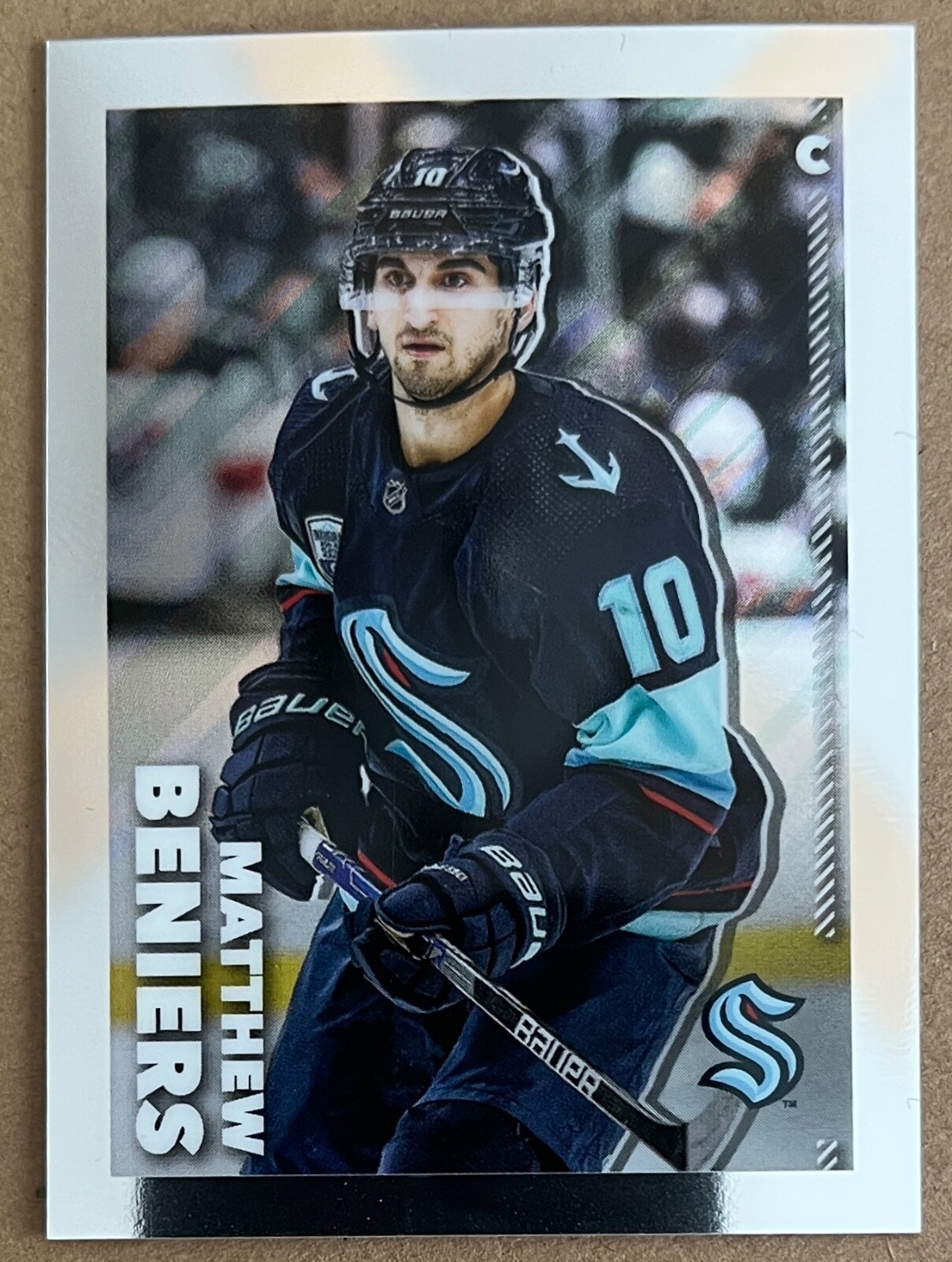 Matthew Beniers 2022-23 Topps Chrome NHL Sticker Rookie #424 KRAKEN