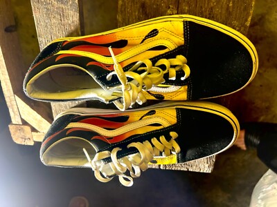 VANS Old Skool Flame Sneakers Low Top Suede Skate Shoes Flames Mens 9 Womens 11 