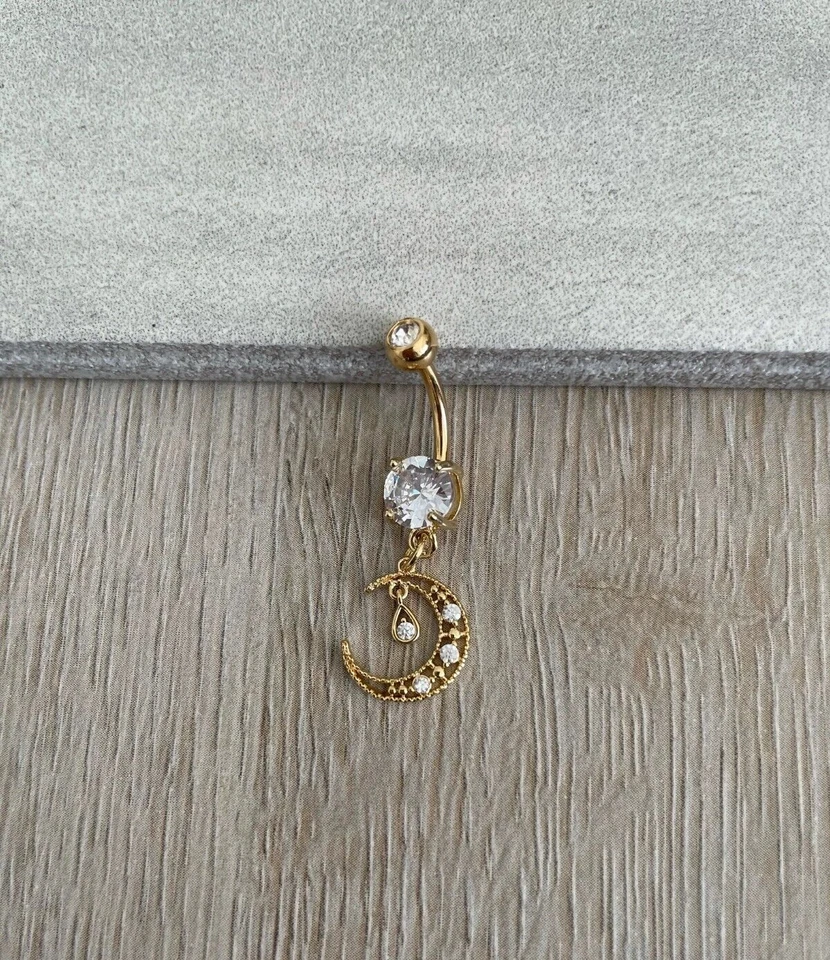 Anillo de barra de ombligo luna diamante moissanita redondo de 1,20 quilates enchapado en oro rosa de 14 quilates Foto 4 de 4