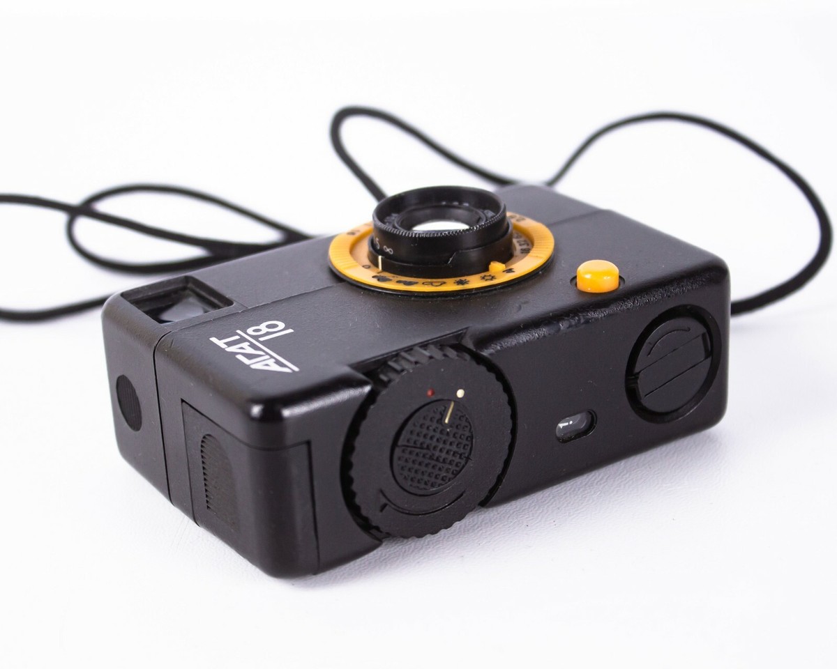 フィルムカメラ AGAT 18K BELOMO Agat 18K: Tiny Russian Plastic Camera · Lomography