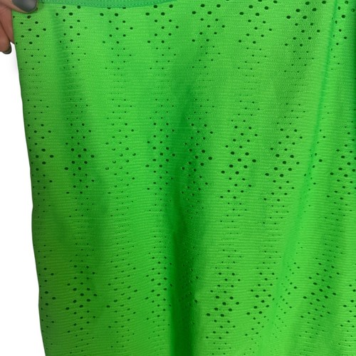 Athleta Green Athletic Tank Top Womens Size Medium Bright Gym Workout Yoga - Picture 11 of 11