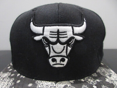 Chicago Bulls Hat Cap Snap Back Black Bandana Basketball Mitchell