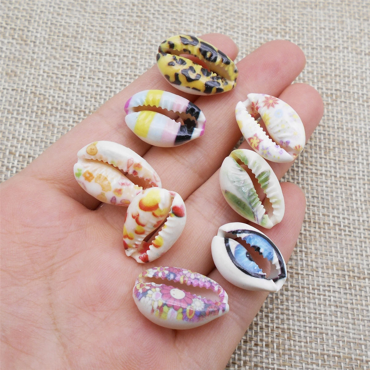 10 pcs Sliced Cowrie Shells Painted Seashells Beads For Jewelry Crafts Art Decor