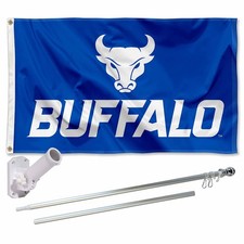 Buffalo Bulls Flag Pole and Bracket Gift Package