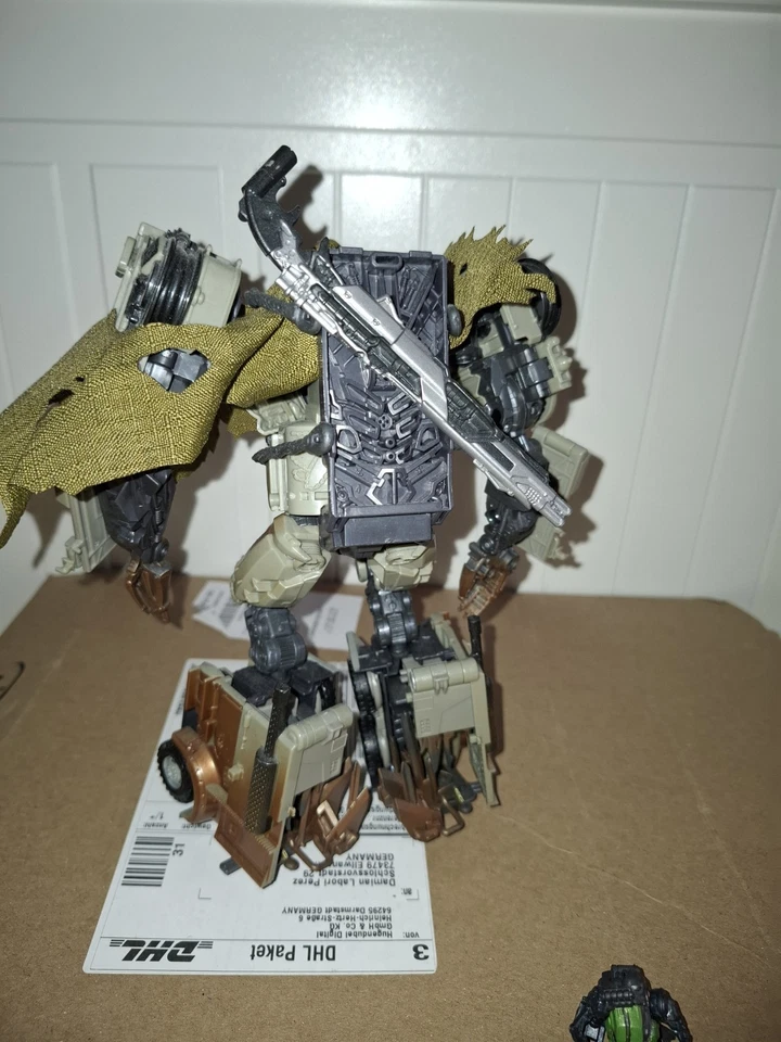 Transformers Studio Series Megatron Dotm - Bild 2 von 2