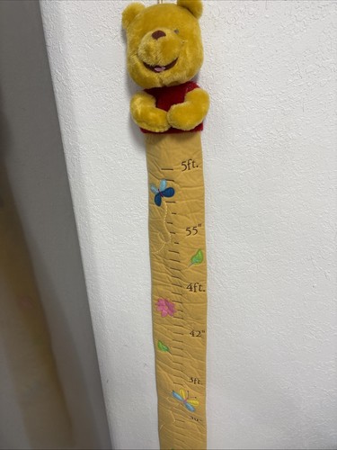Vintage Disney Classic Winnie The Pooh Child's Growth Chart Wall Hanging (L)