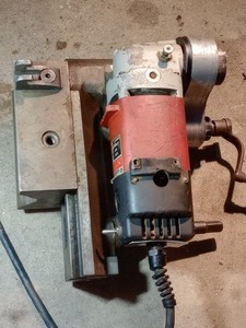 Milwaukee KM65 Portable Drill Press 115V 11A 1750 RPM Manual ele. come with bits