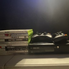 Microsoft Xbox 360 Console Bundle w/ Wireless Controllers  10 Games