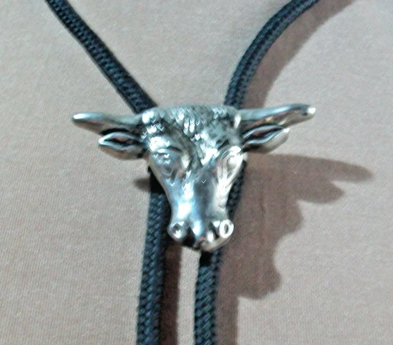Urban Backwoods Native Nation Flag II Bolotie Western Country Cravatta con Cordino Bolo Tie