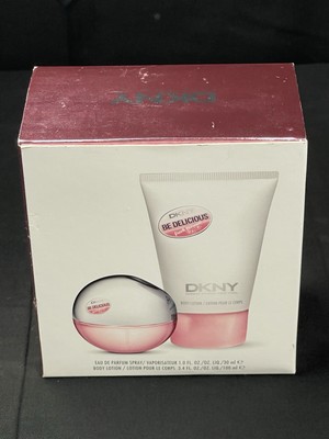 DKNY Be Delicious Fresh Blossom PARFUME And Body Lotion Sets.
