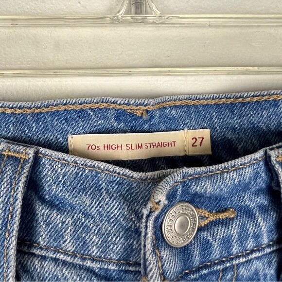 Levi's 70s Slim Straight High Rise Classic Jeans | eBay Levi's 70s Slim Straight High Rise Classic Jeans | eBay