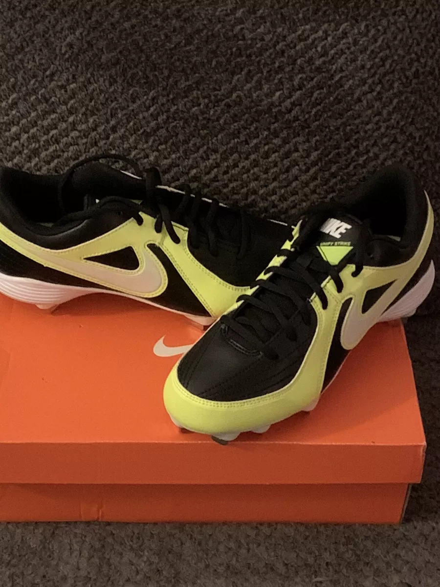 Women s Nike Unify Strike softball cleats Sz.8.5 eBay