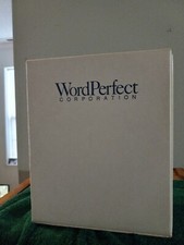 Vintage Word Perfect Presentstions Version 2 Manuals And Floppy Disks