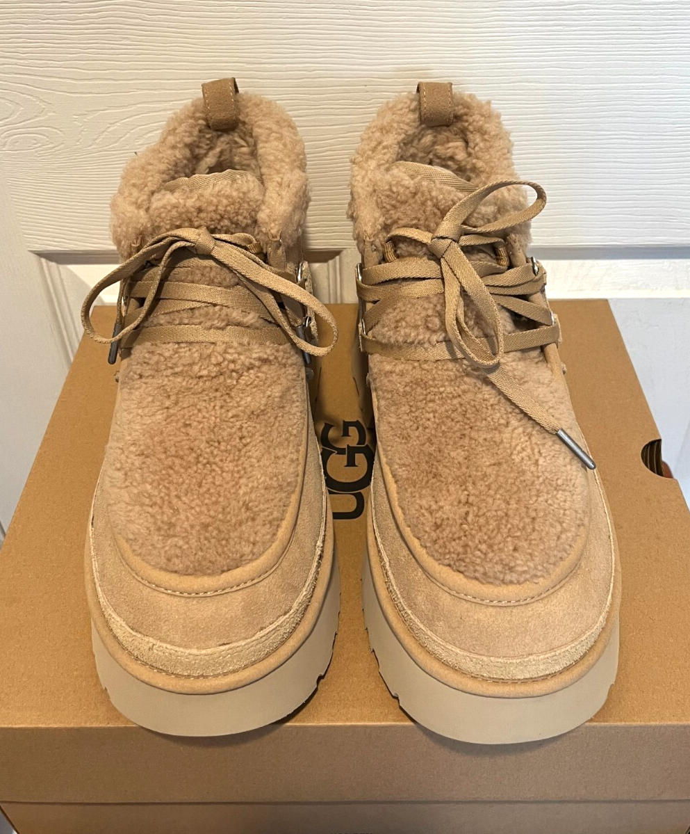 NEW Women's Ugg Classic New Heights Genuine Shearling Lace