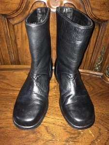 frye harness 8r