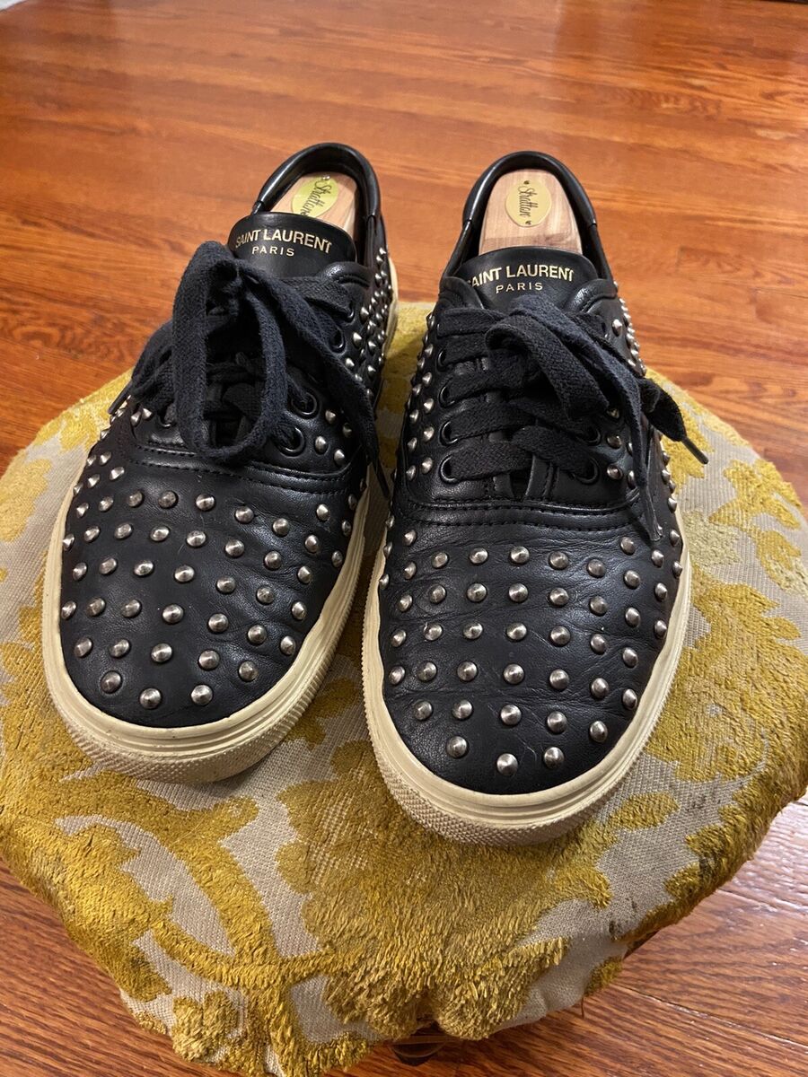 Saint Laurent Paris Low Top Studded Spike Shoes Size 42 US 9 Saint Laurent Paris Low Top Studded Spike Shoes Size 42 US 9